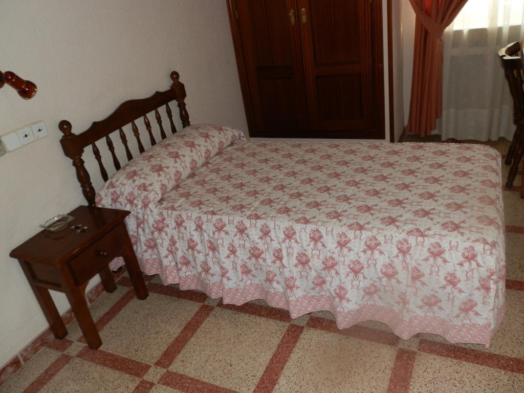 Hostal San Poul Consuegra Ruang foto